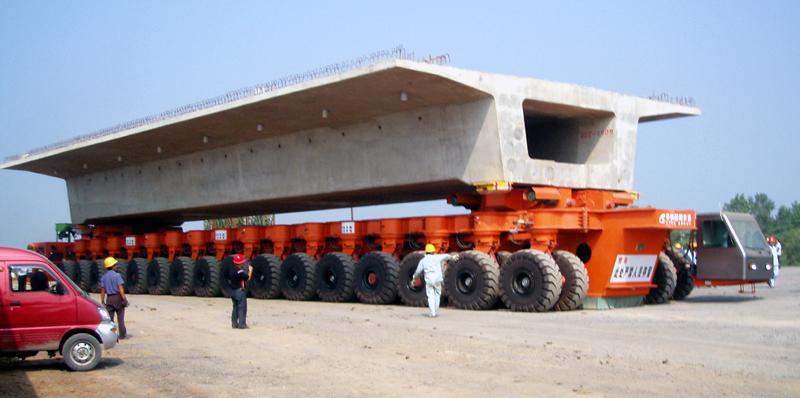 900t運(yùn)梁車(chē) 900t運(yùn)梁車(chē)